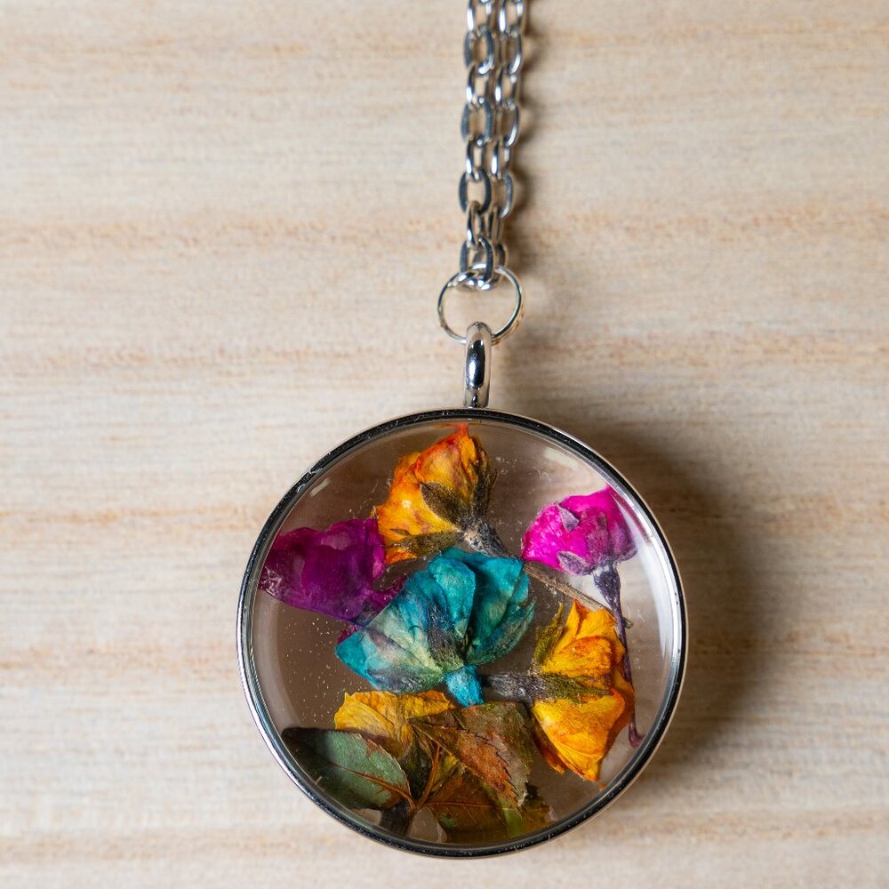 3D Handmade Birth Month pressed Flower Necklace: June